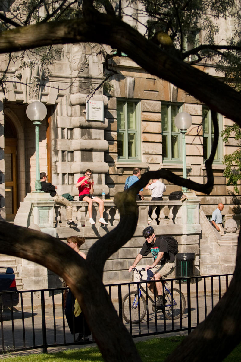 Students hang out on campus at McGill University in Montreal during summer session. (Shot for US News & World Report Best Colleges Guide)